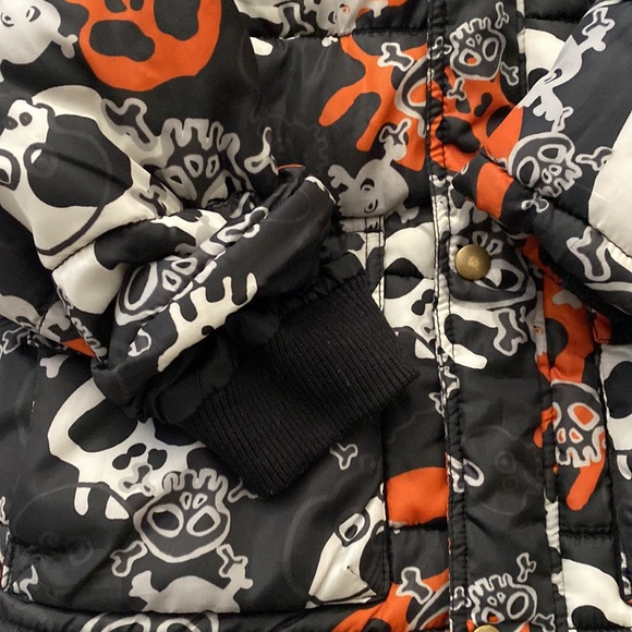 H&M Puffer Jacket - Picture 2 of 8